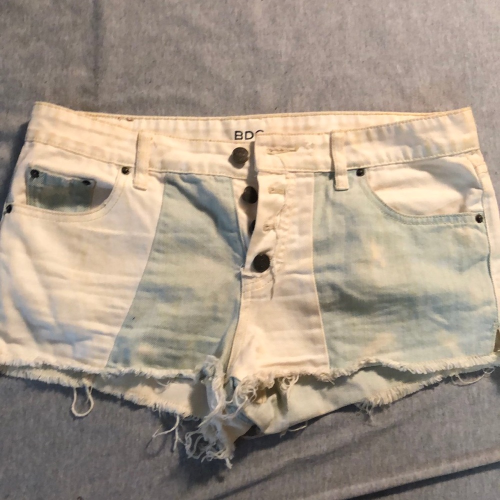 Distressed shorts